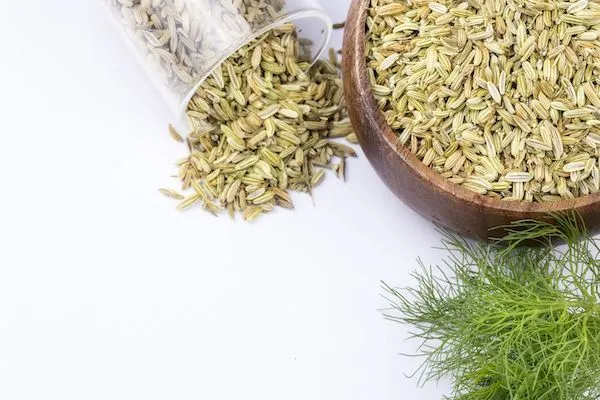 Fieno greco contro la caduta dei capelli