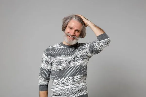 Se hai i capelli grigi diventerai calvo? 6 Se hai i capelli grigi diventerai calvo?